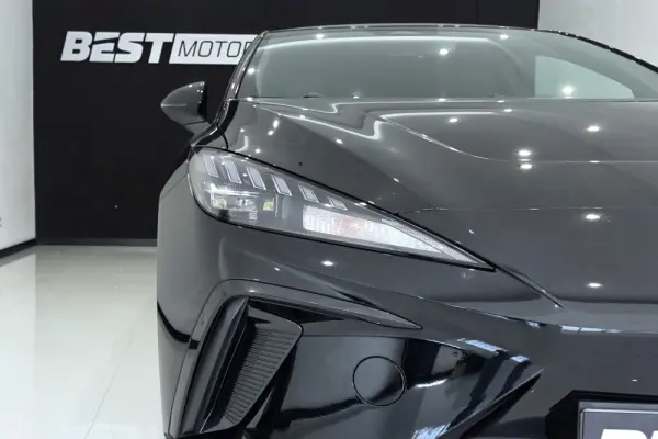 MG MG4 51 kWh Standard 30