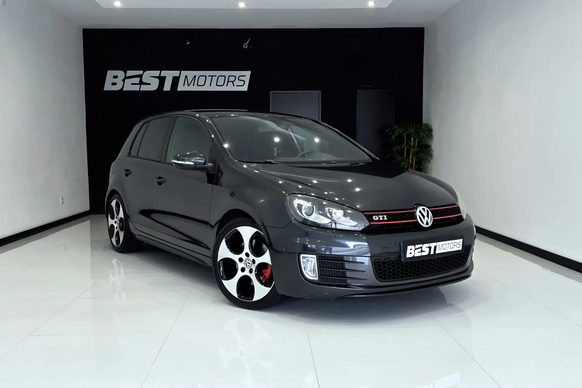 Volkswagen Golf 2.0 TSi GTI DSG 3