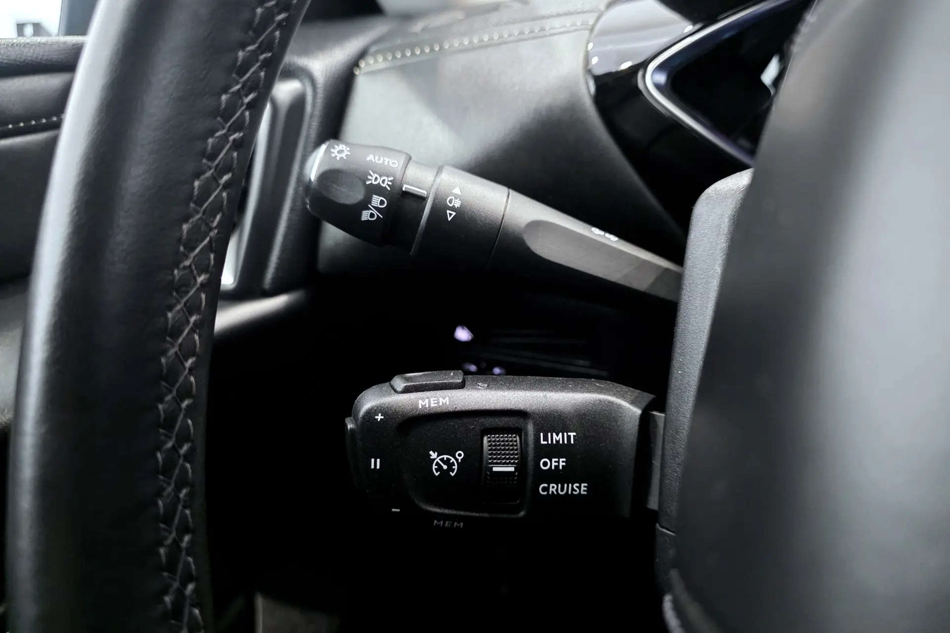 DS DS3 Crossback E-Tense Grand Chic 18