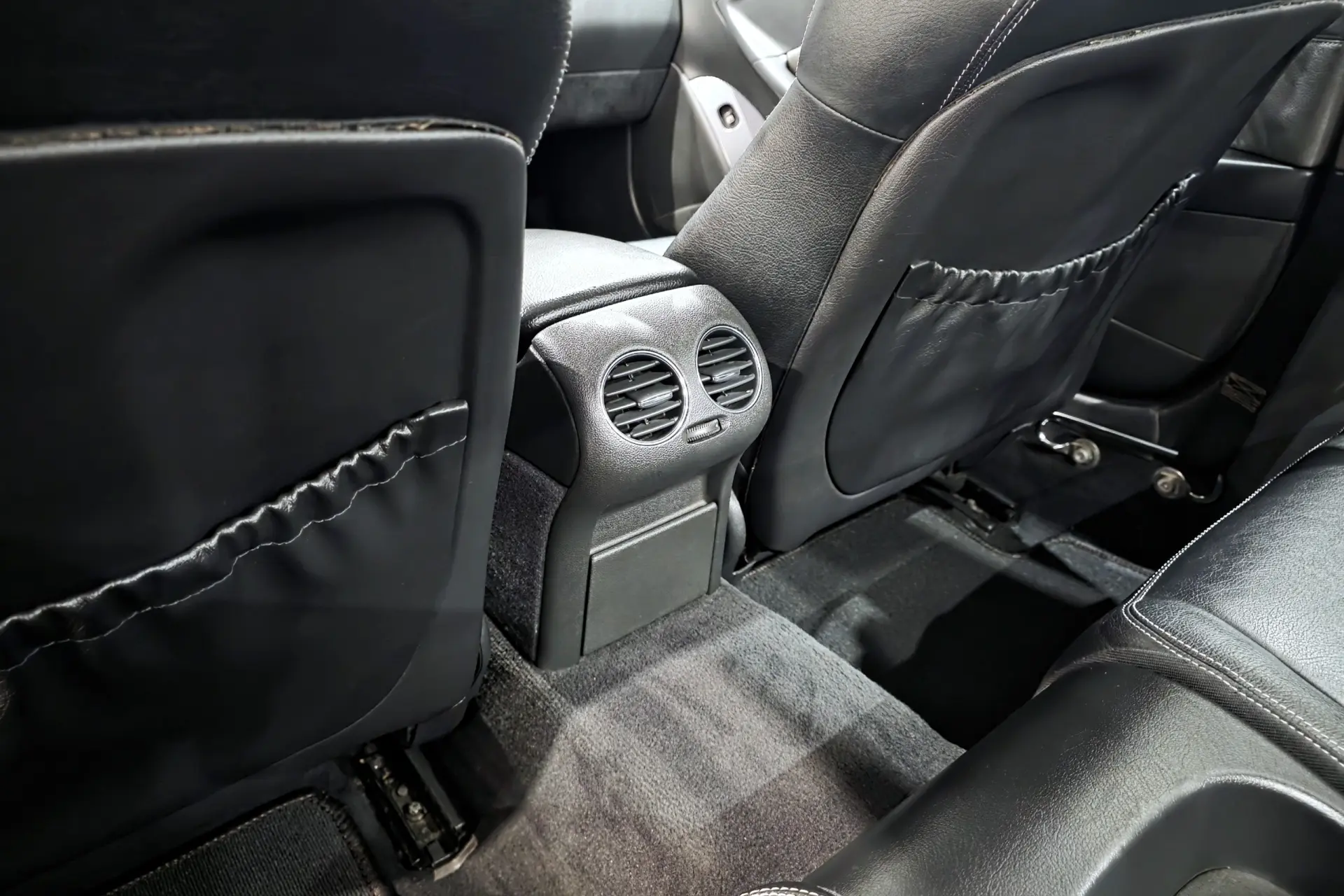 Mercedes-Benz CLK 270 CDi Avantgarde 12