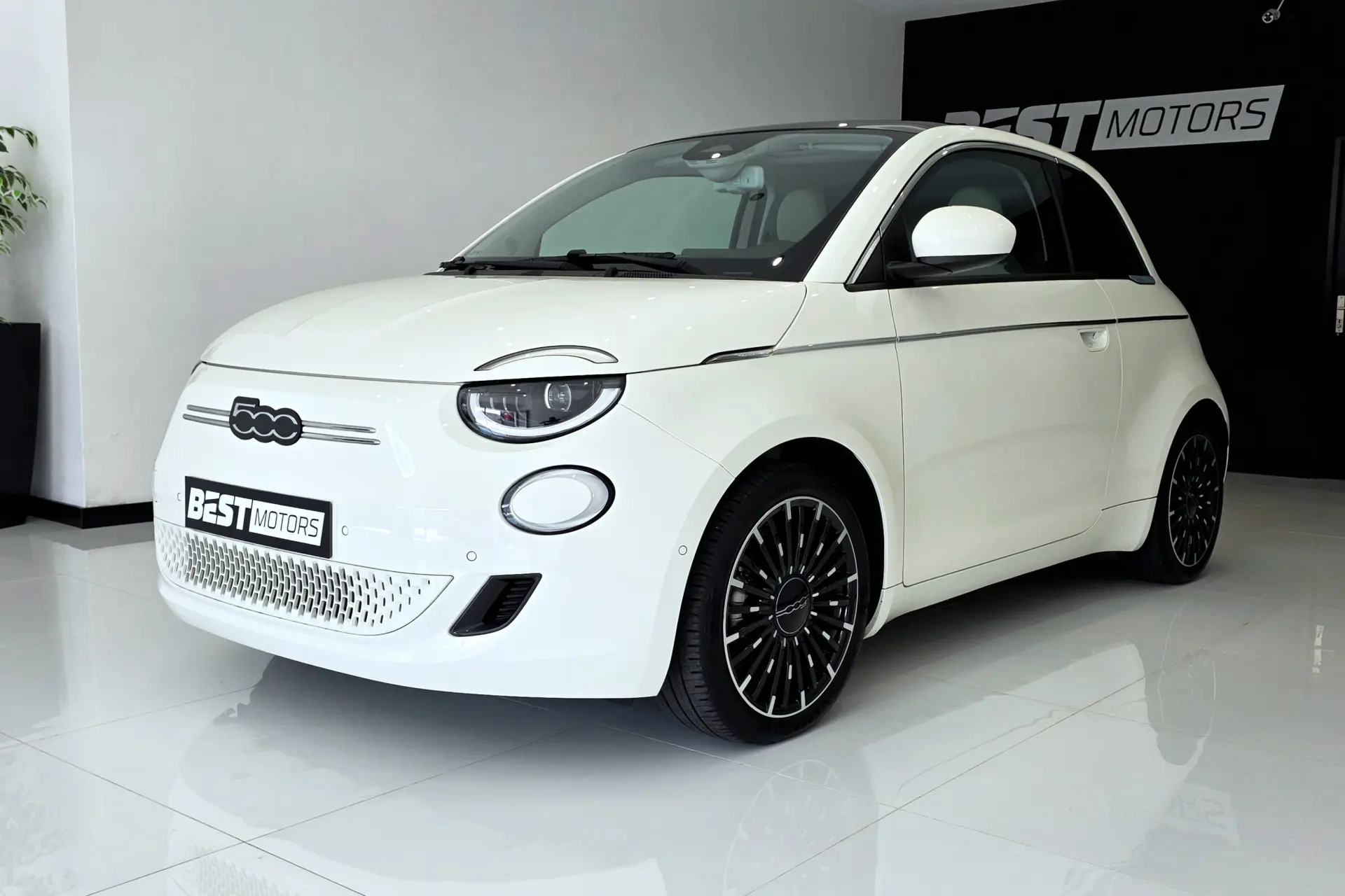 Fiat 500e 42kWh la Prima (by Bocelli) 4