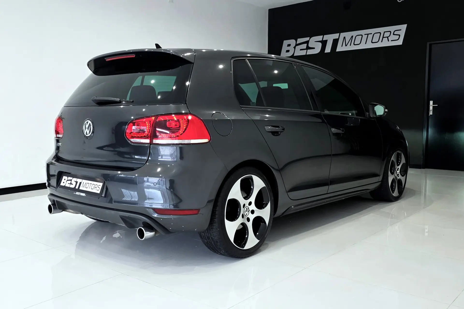 Volkswagen Golf 2.0 TSi GTI DSG 5