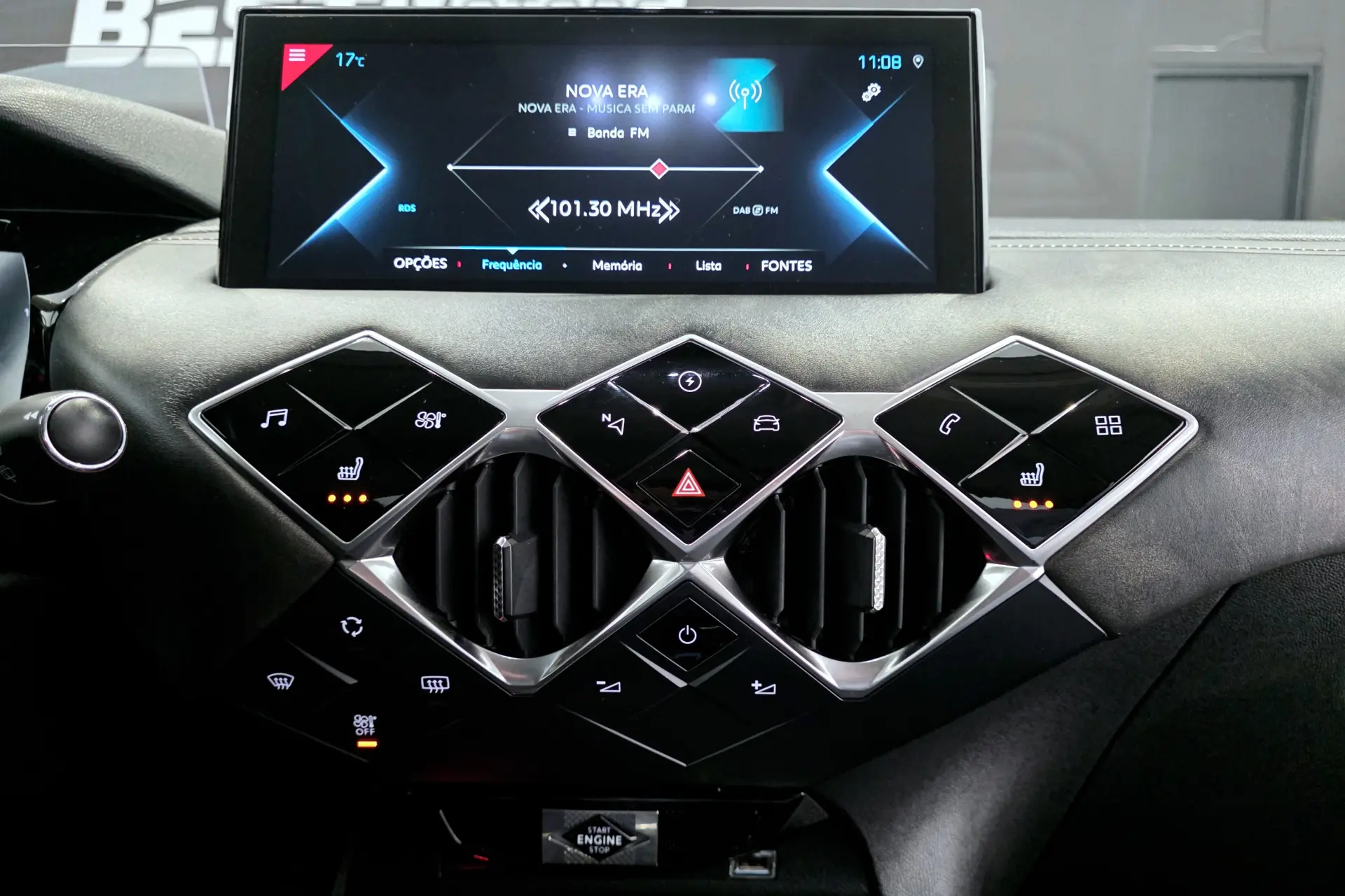 DS DS3 Crossback E-Tense Grand Chic 21