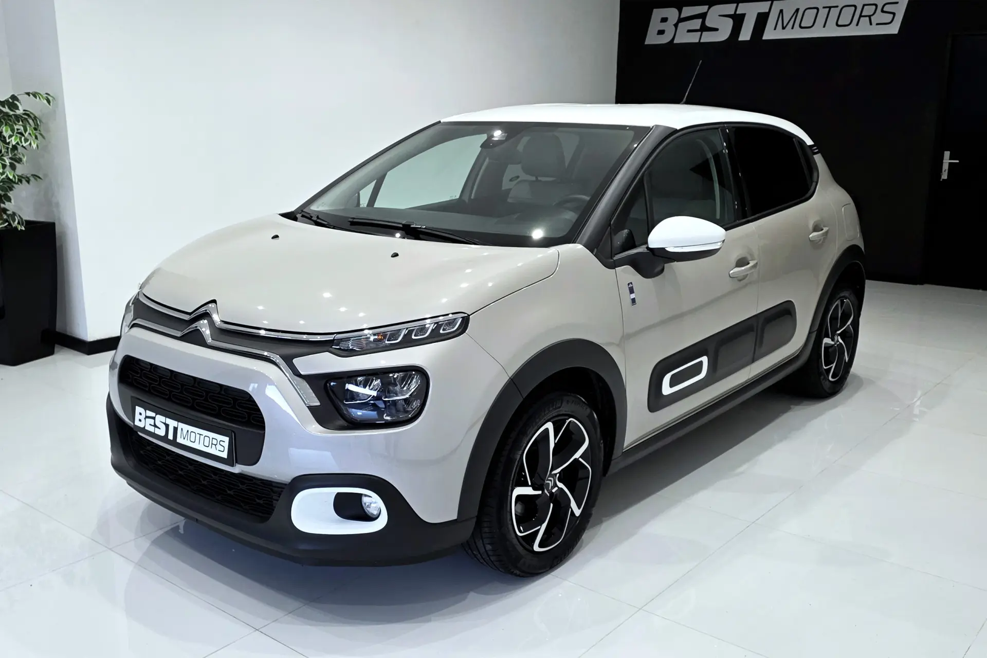 Citroën C3 Pure Tech S&S Saint James 4