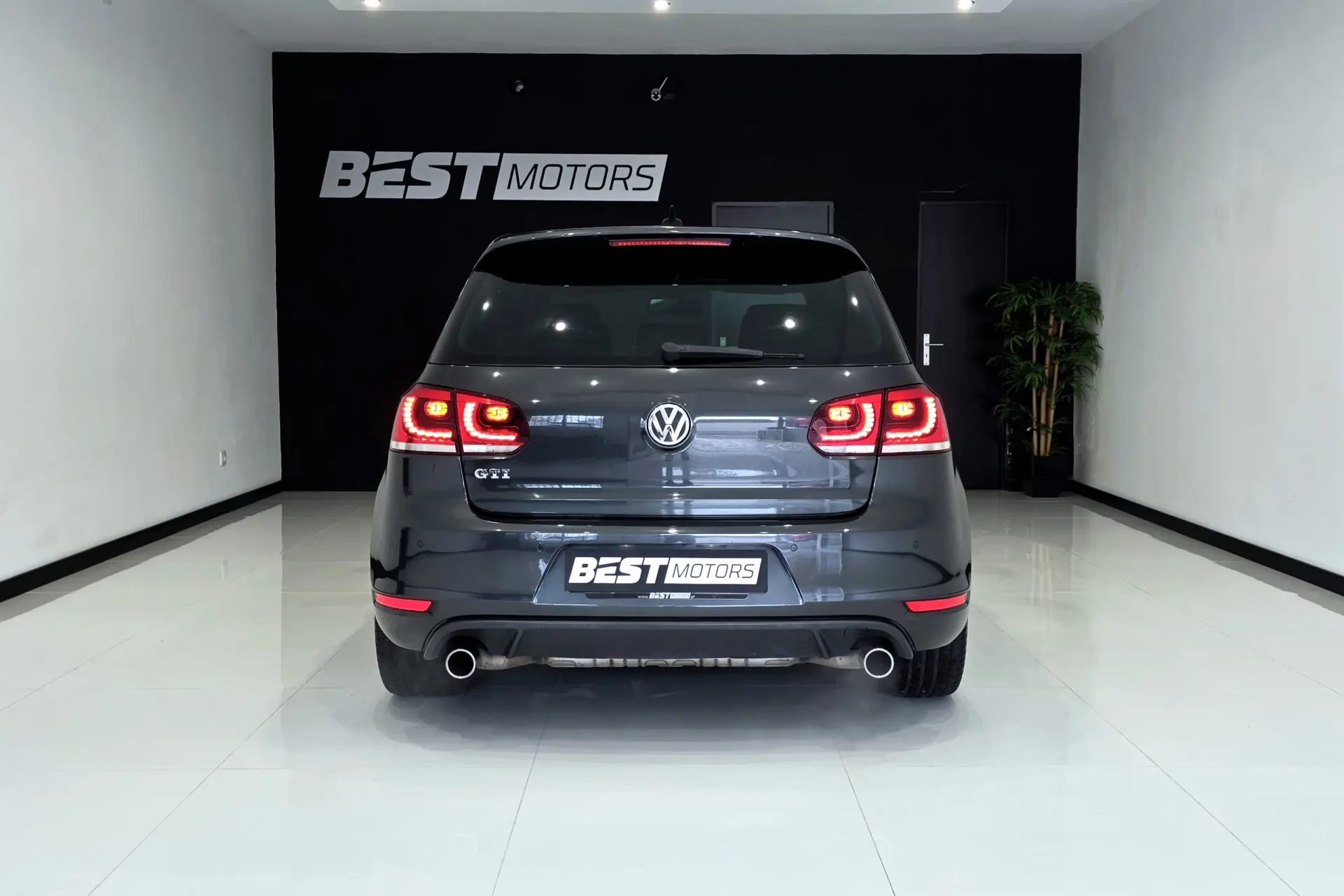 Volkswagen Golf 2.0 TSi GTI DSG 6