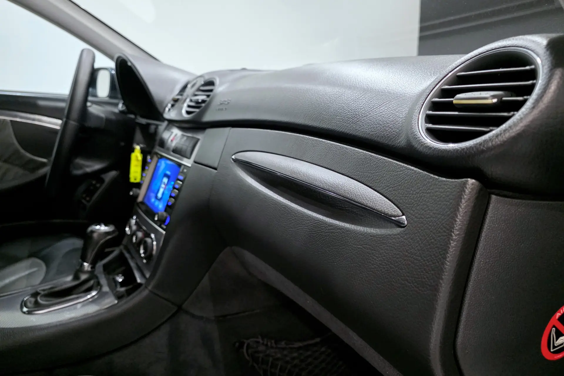 Mercedes-Benz CLK 270 CDi Avantgarde 30