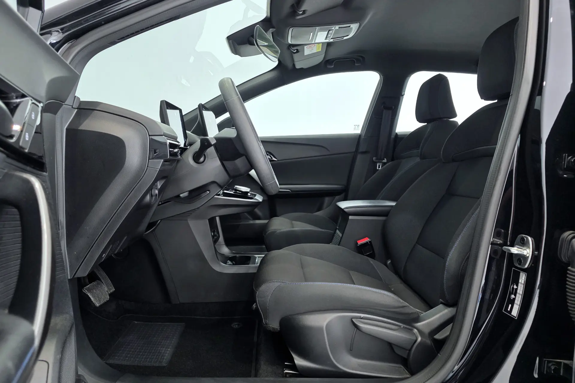 MG MG4 51 kWh Standard 9