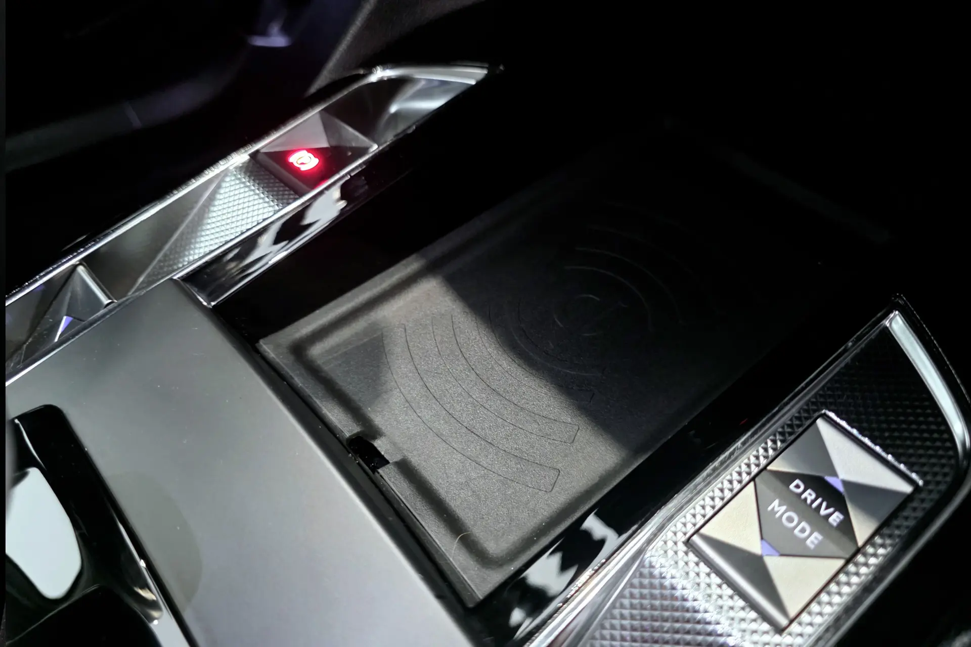 DS DS3 Crossback E-Tense Grand Chic 23