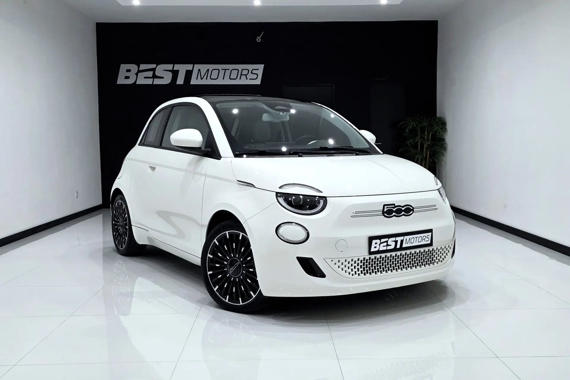 Fiat 500e 3 + 1 42 kWh Icon 3