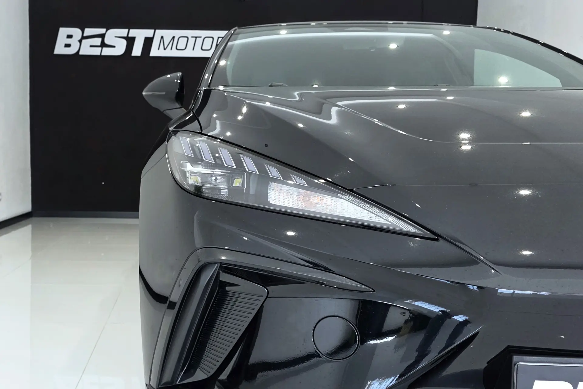 MG MG4 51 kWh Standard 30