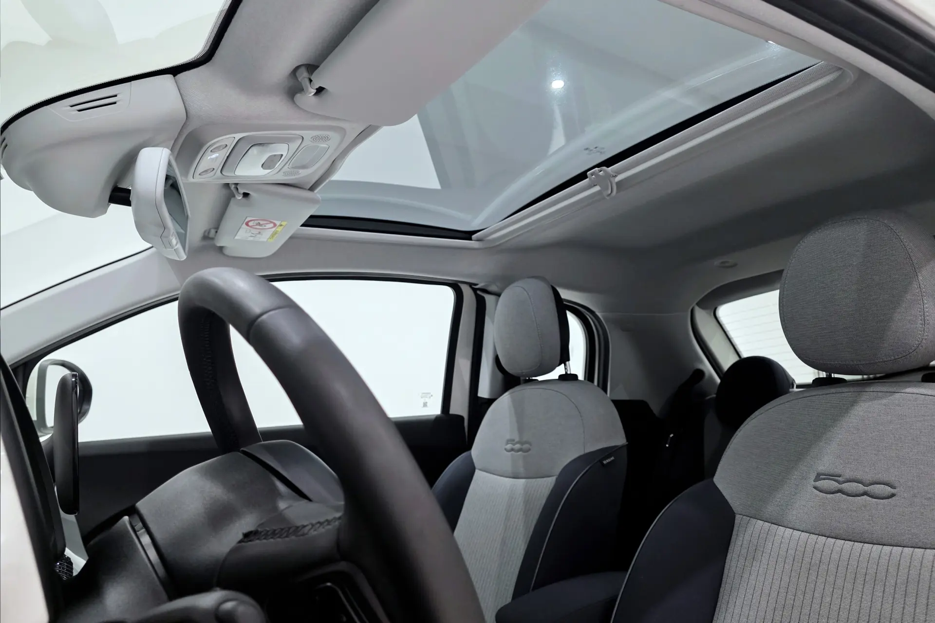 Fiat 500e 3 + 1 42 kWh Icon 11