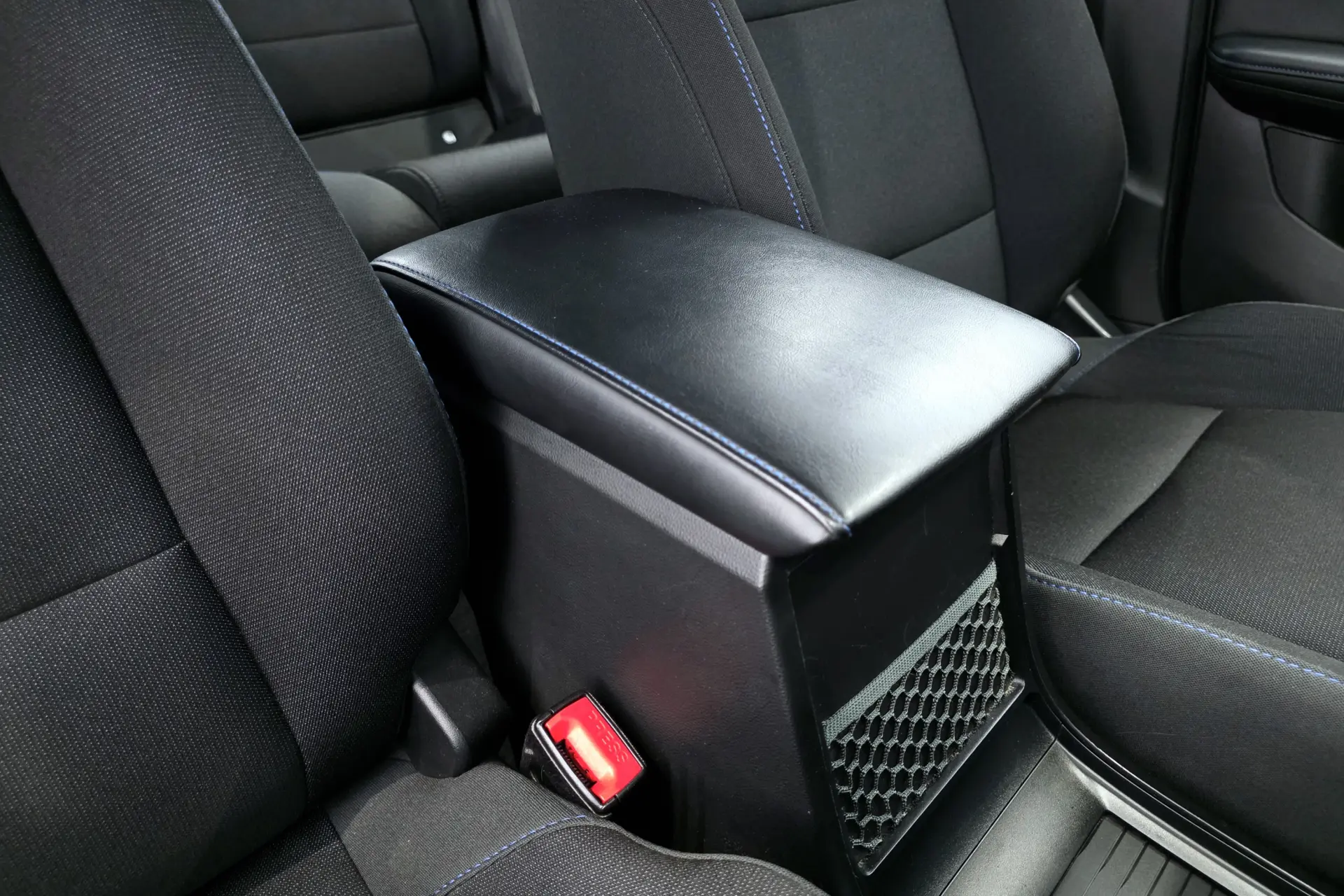 MG MG4 51 kWh Standard 26