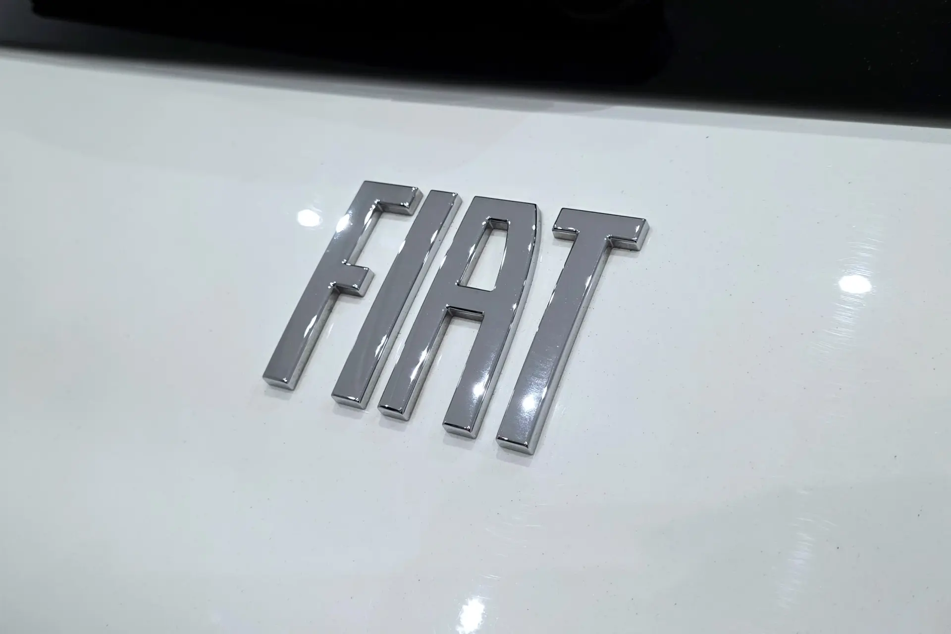 Fiat 500e 3 + 1 42 kWh Icon 33