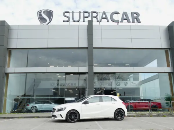 Mercedes-Benz A 180 d AMG Line 37