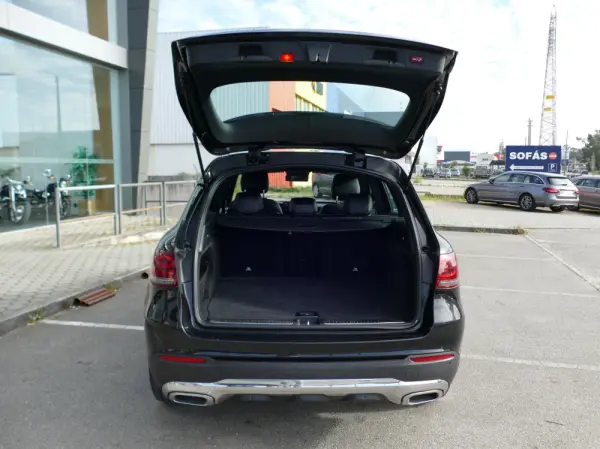 Mercedes-Benz GLC 220 d 4Matic 14