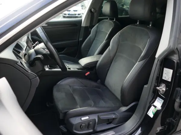 Volkswagen Arteon 2.0 TDI Elegance DSG 22
