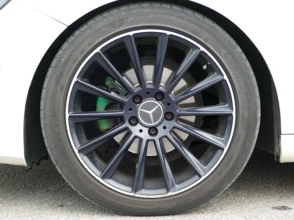 Mercedes-Benz A 180 d AMG Line 5