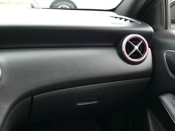 Mercedes-Benz A 180 d AMG Line 32