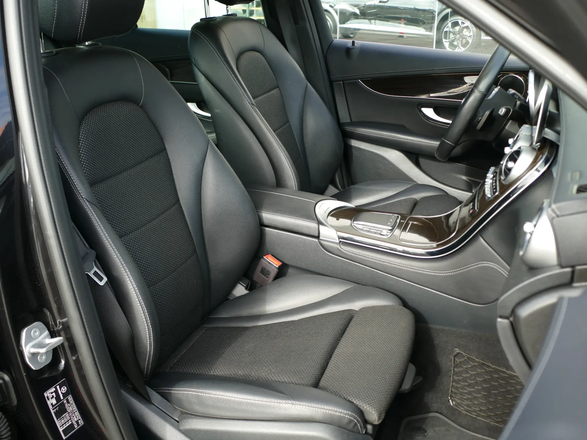 Mercedes-Benz GLC 220 d 4Matic 30