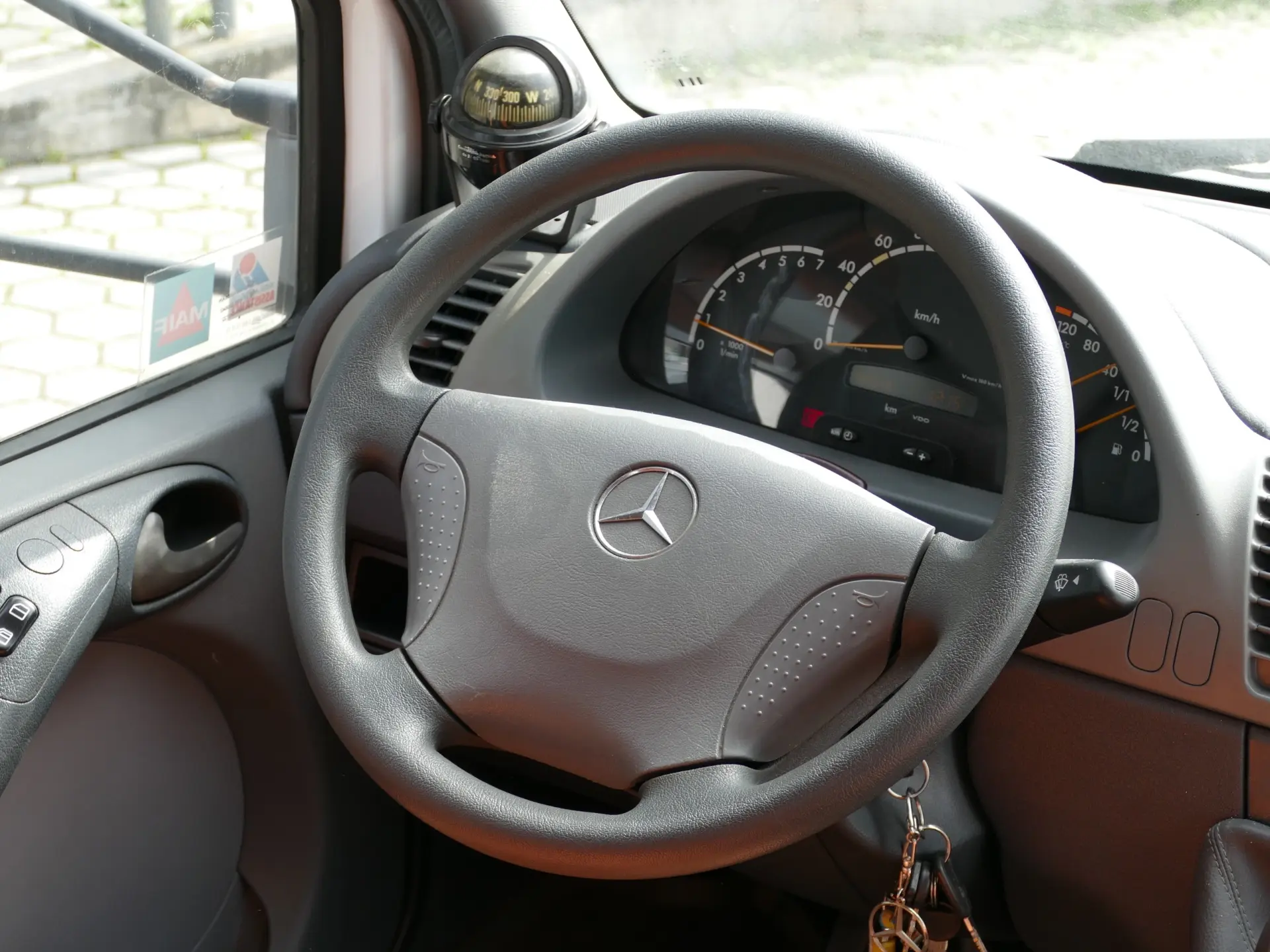 Mercedes-Benz Sprinter 316 CDi /30 CD 27