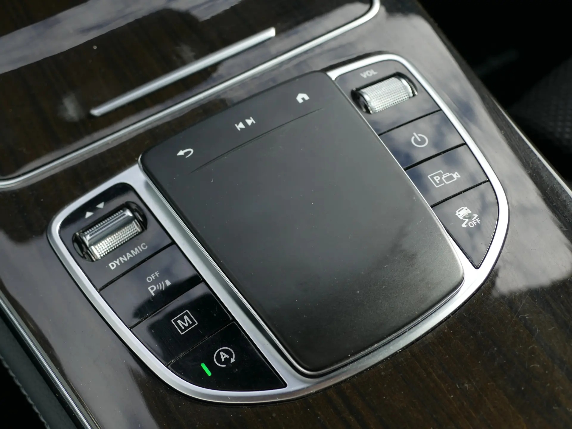 Mercedes-Benz GLC 220 d 4Matic 24