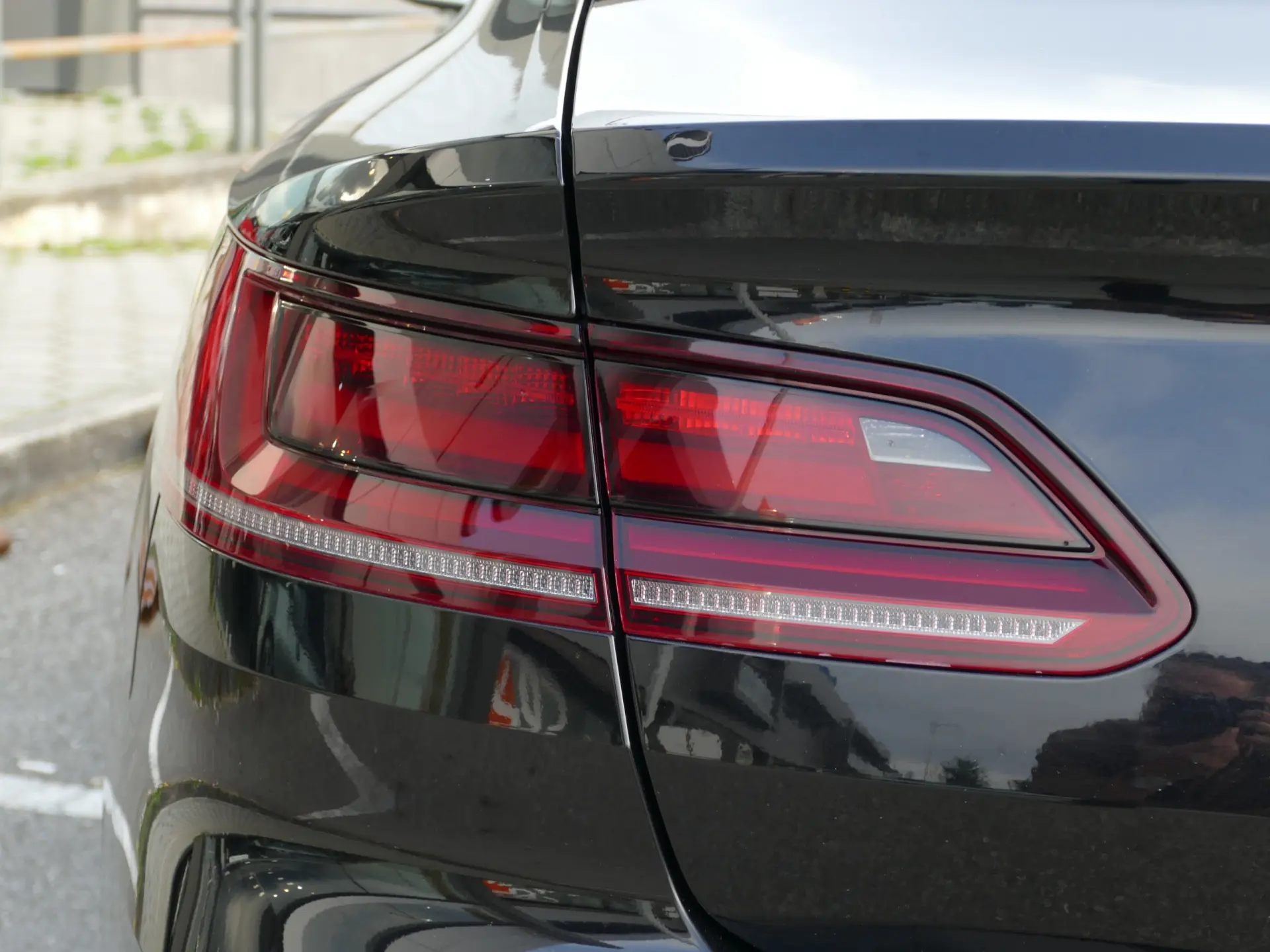 Volkswagen Arteon 2.0 TDI Elegance DSG 10