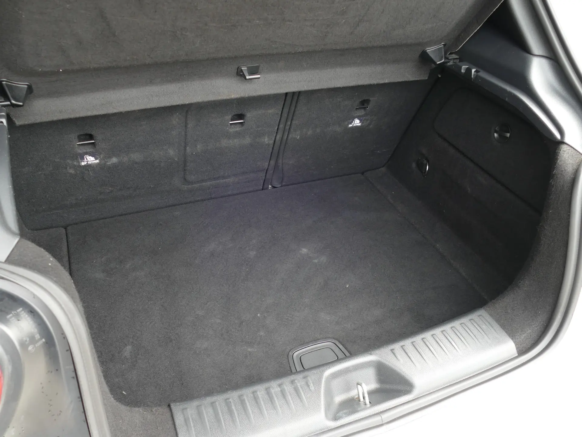 Mercedes-Benz A 180 d AMG Line 10