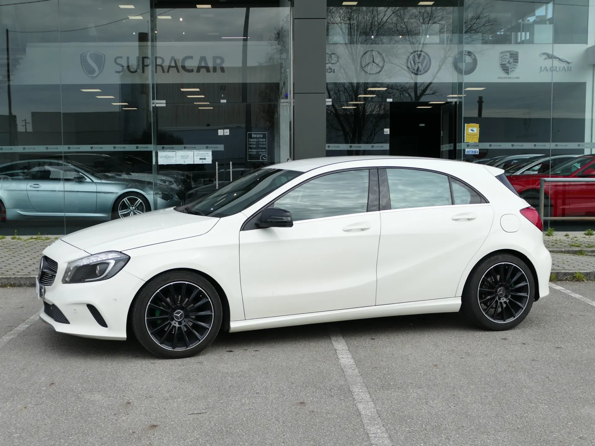 Mercedes-Benz A 180 d AMG Line 14