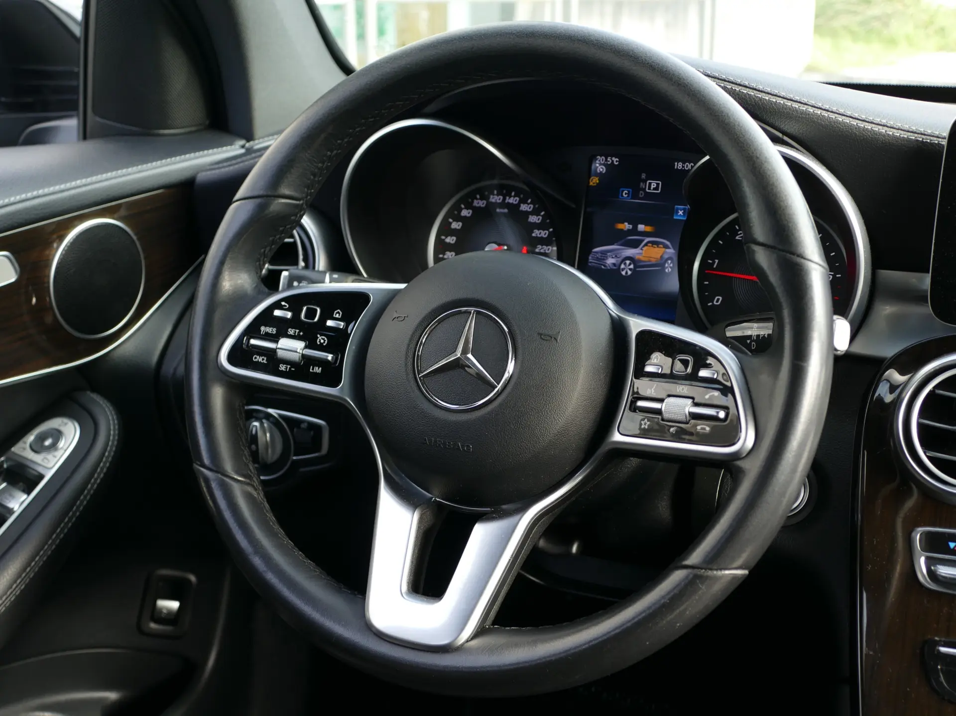 Mercedes-Benz GLC 220 d 4Matic 37