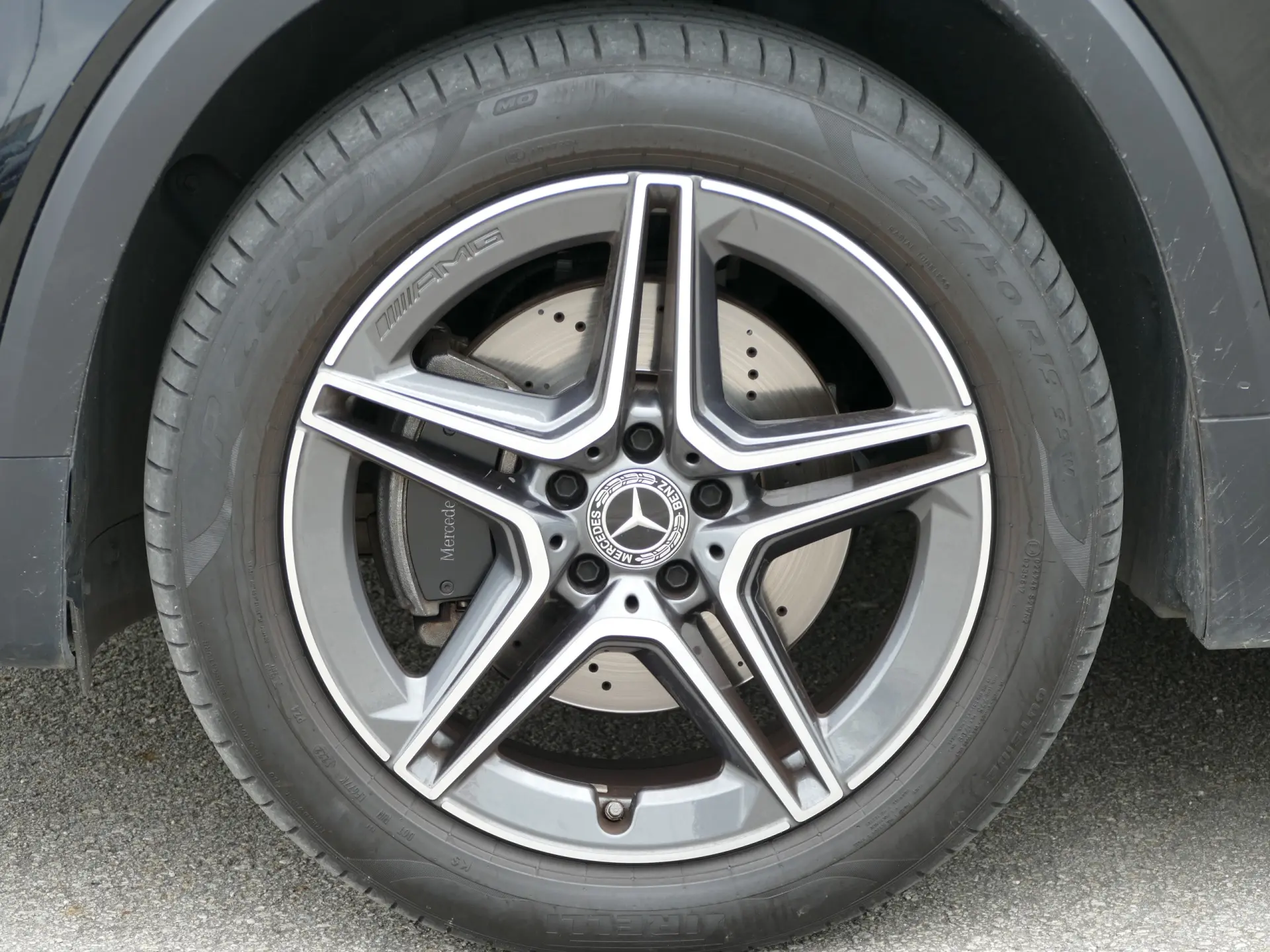 Mercedes-Benz GLB 180 d AMG Line 5