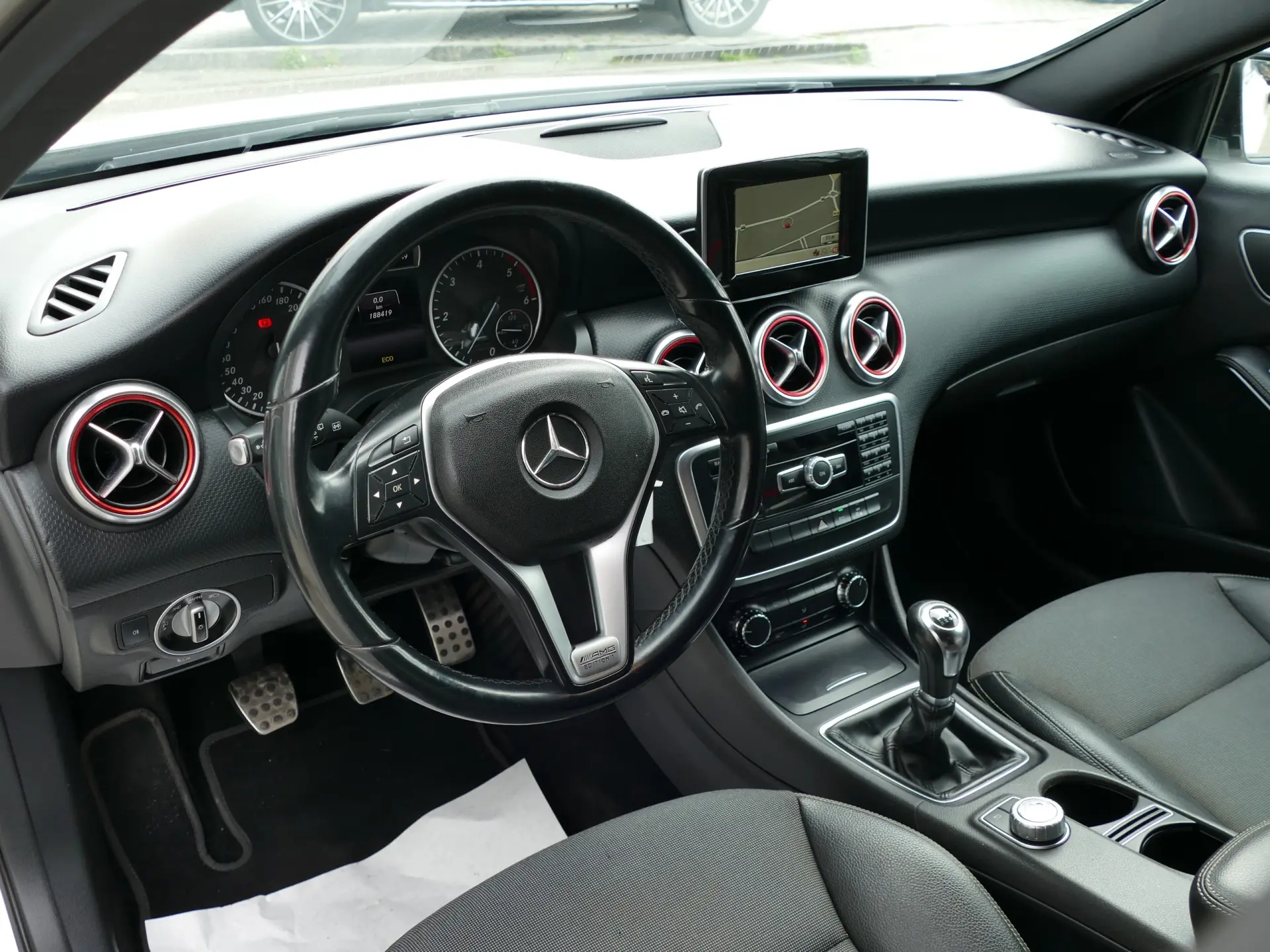 Mercedes-Benz A 180 d AMG Line 23