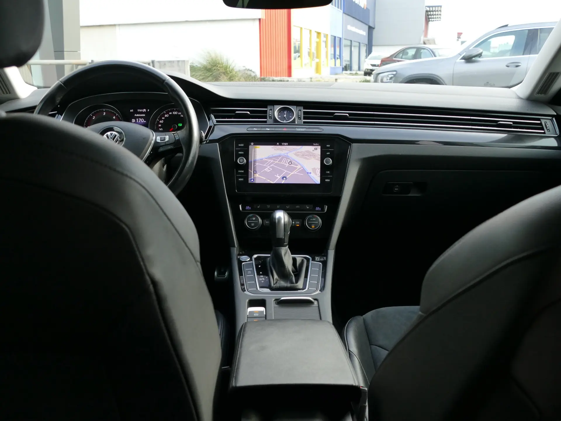 Volkswagen Arteon 2.0 TDI Elegance DSG 33