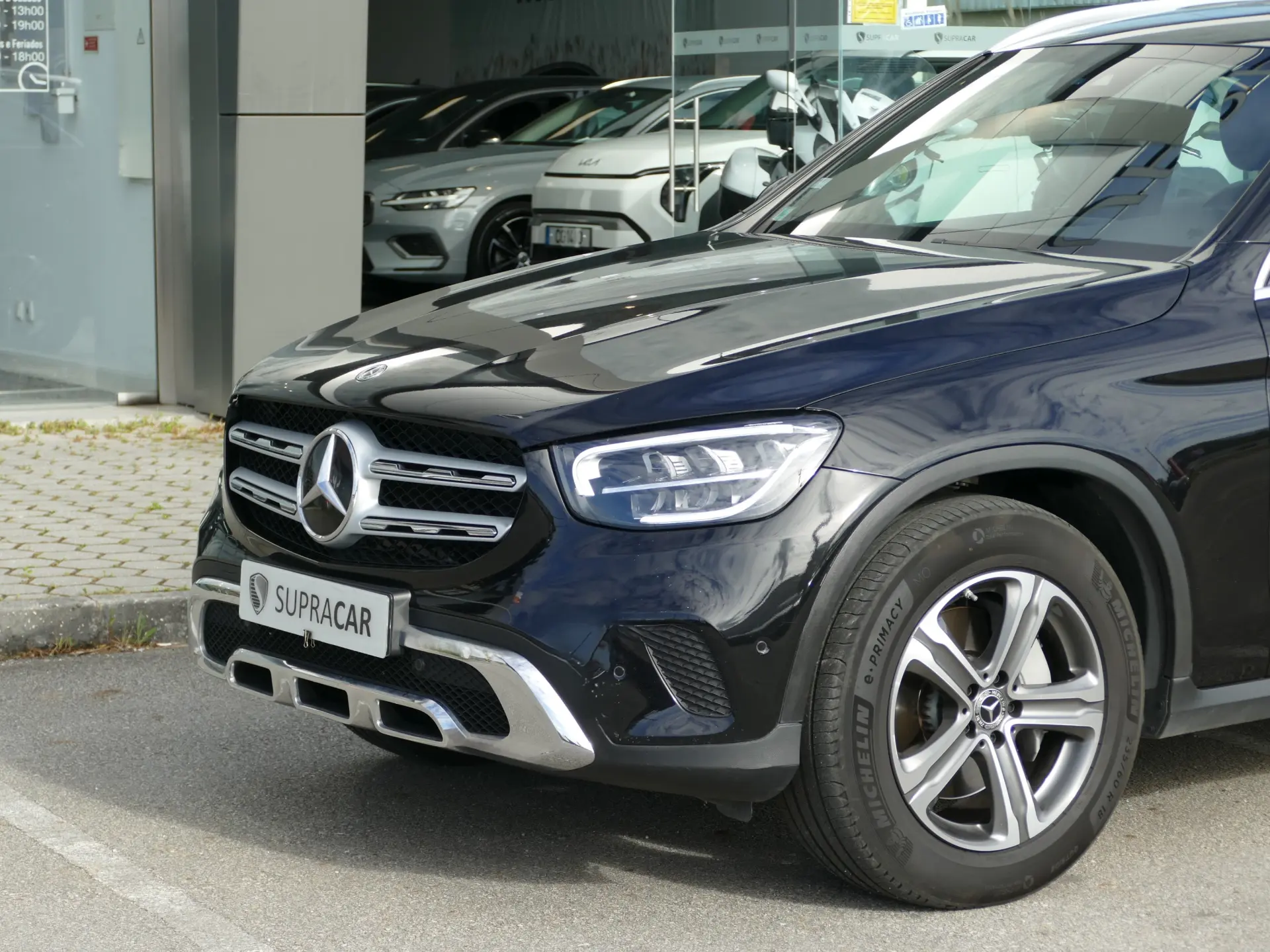 Mercedes-Benz GLC 220 d 4Matic 3
