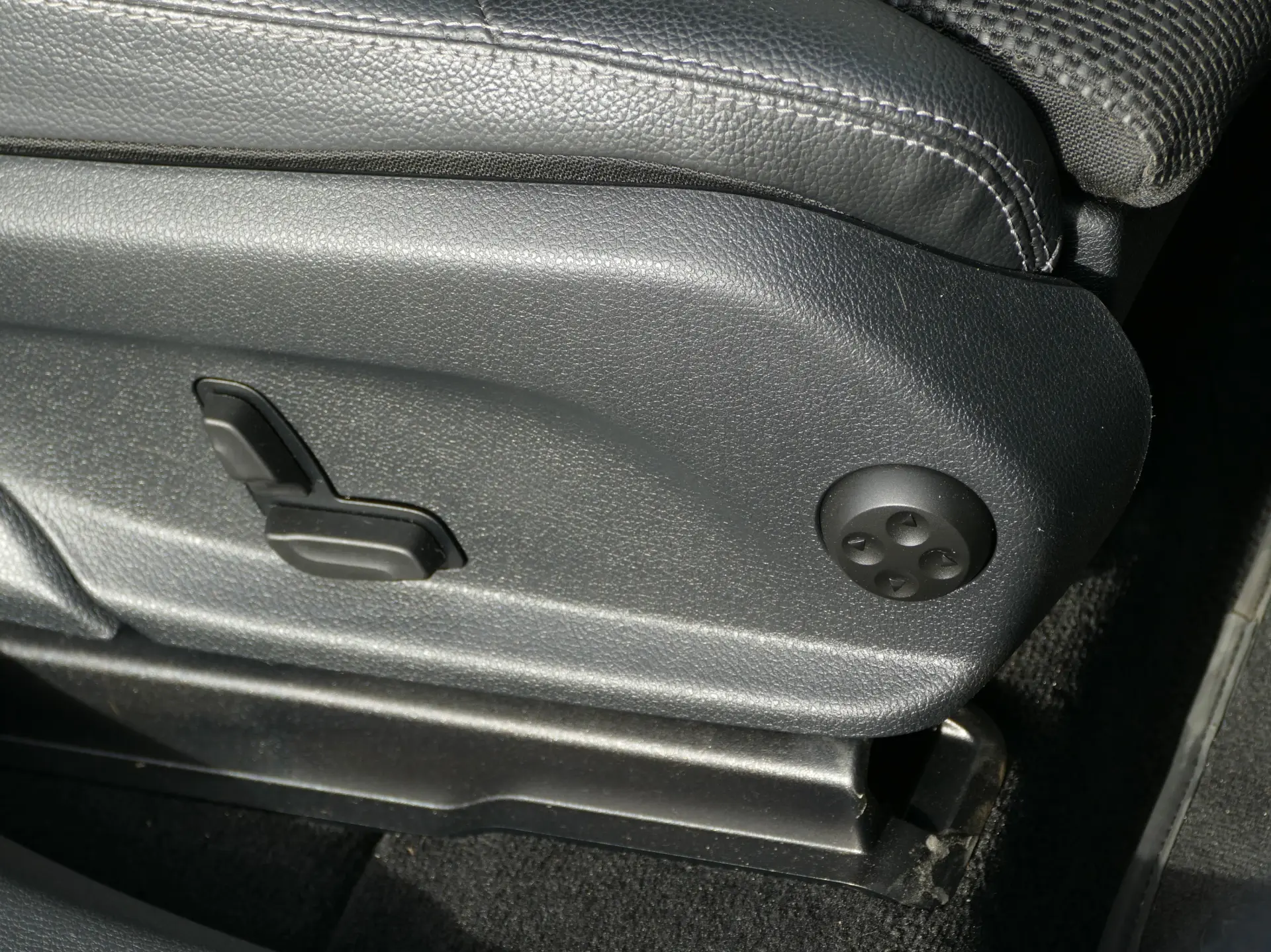 Mercedes-Benz GLC 220 d 4Matic 32