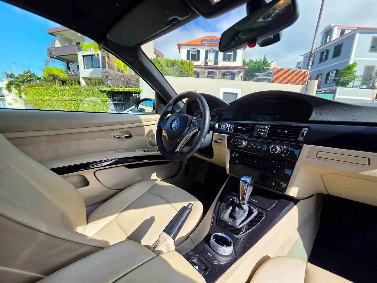 BMW 320 i Cabrio Auto 23