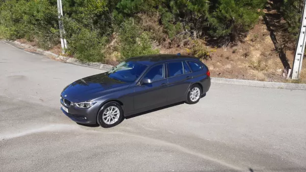 BMW 318 d Touring Advantage 4