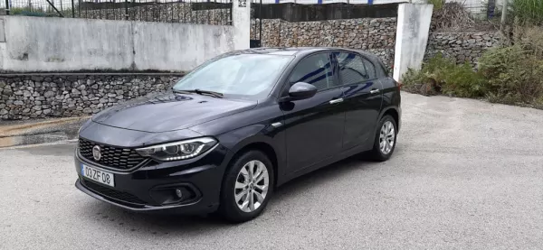 Fiat Tipo 1.3 M-Jet Lounge Tech 13