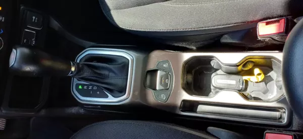 Jeep Renegade 1.6 MJD Limited S DCT 16