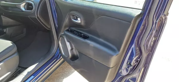 Jeep Renegade 1.6 MJD Limited S DCT 29