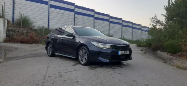 Kia Optima SW 2.0 CVVT PHEV 12