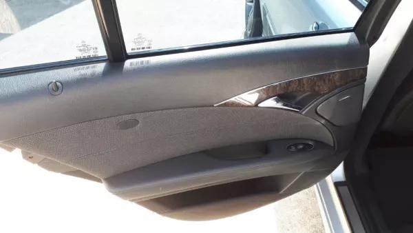 Mercedes-Benz E 280 Avantgarde 21