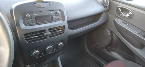 Renault Clio 1.5 dCi Confort 12