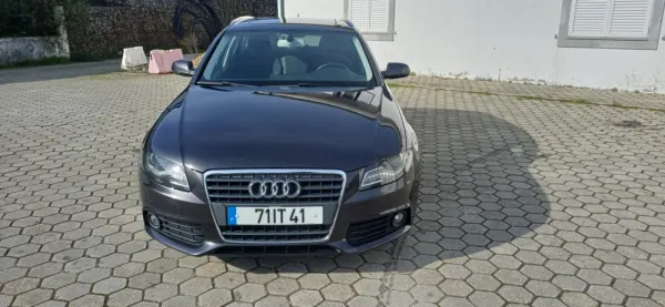 Audi A4 Avant 2.0 TDI Sport 2