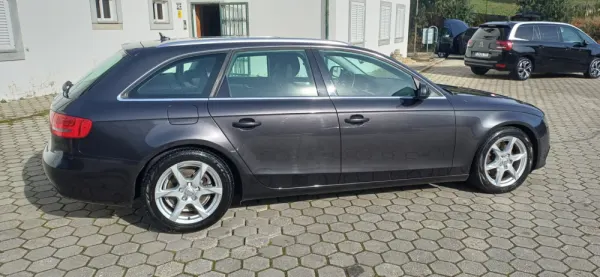 Audi A4 Avant 2.0 TDI Sport 6