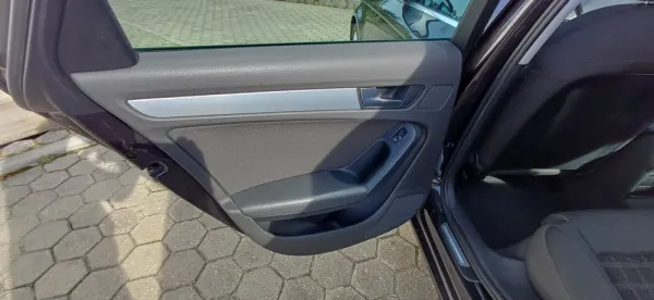 Audi A4 Avant 2.0 TDI Sport 18