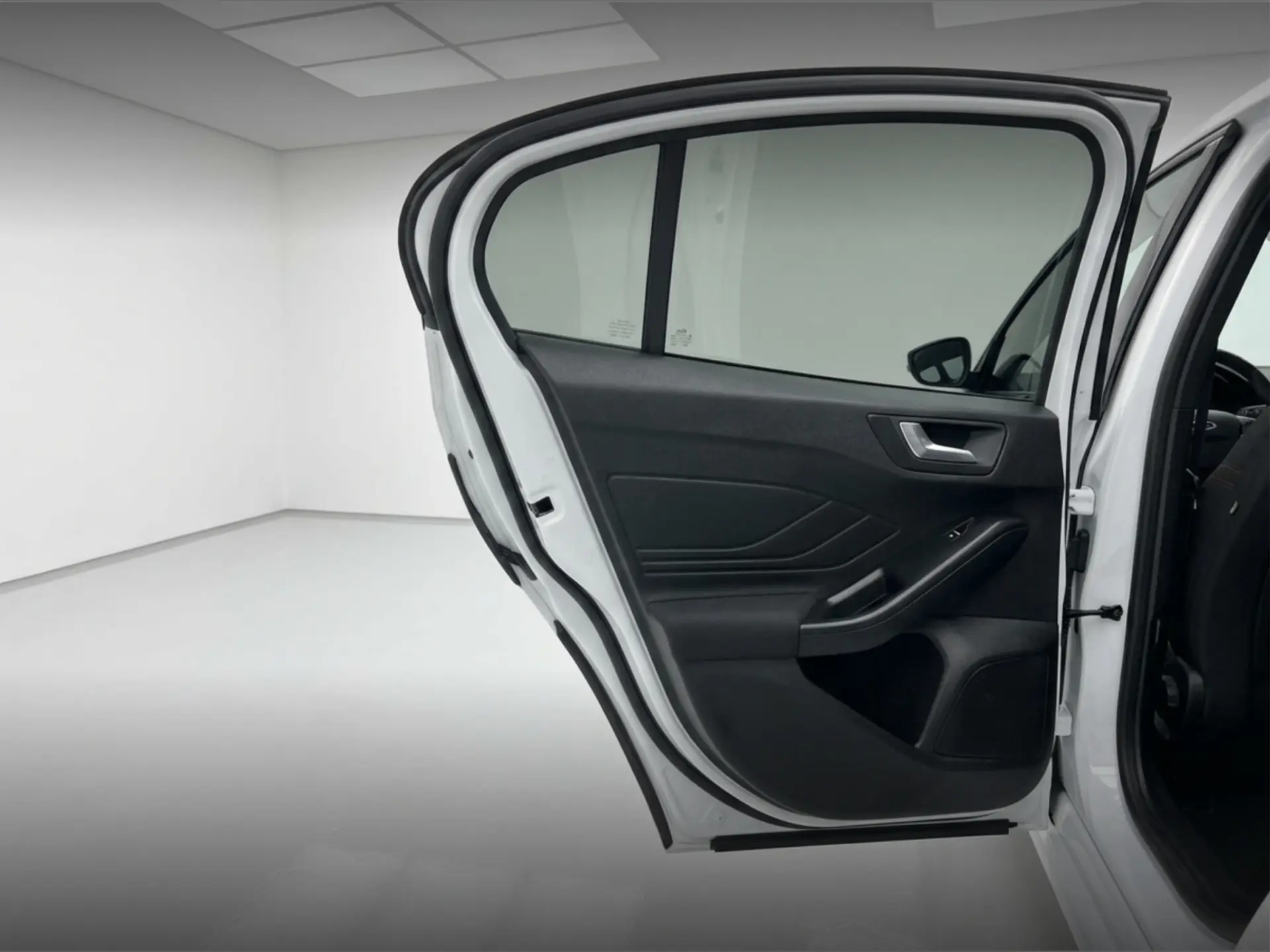 Ford Focus SW 1.5 TDCi EcoBlue ST-Line 12