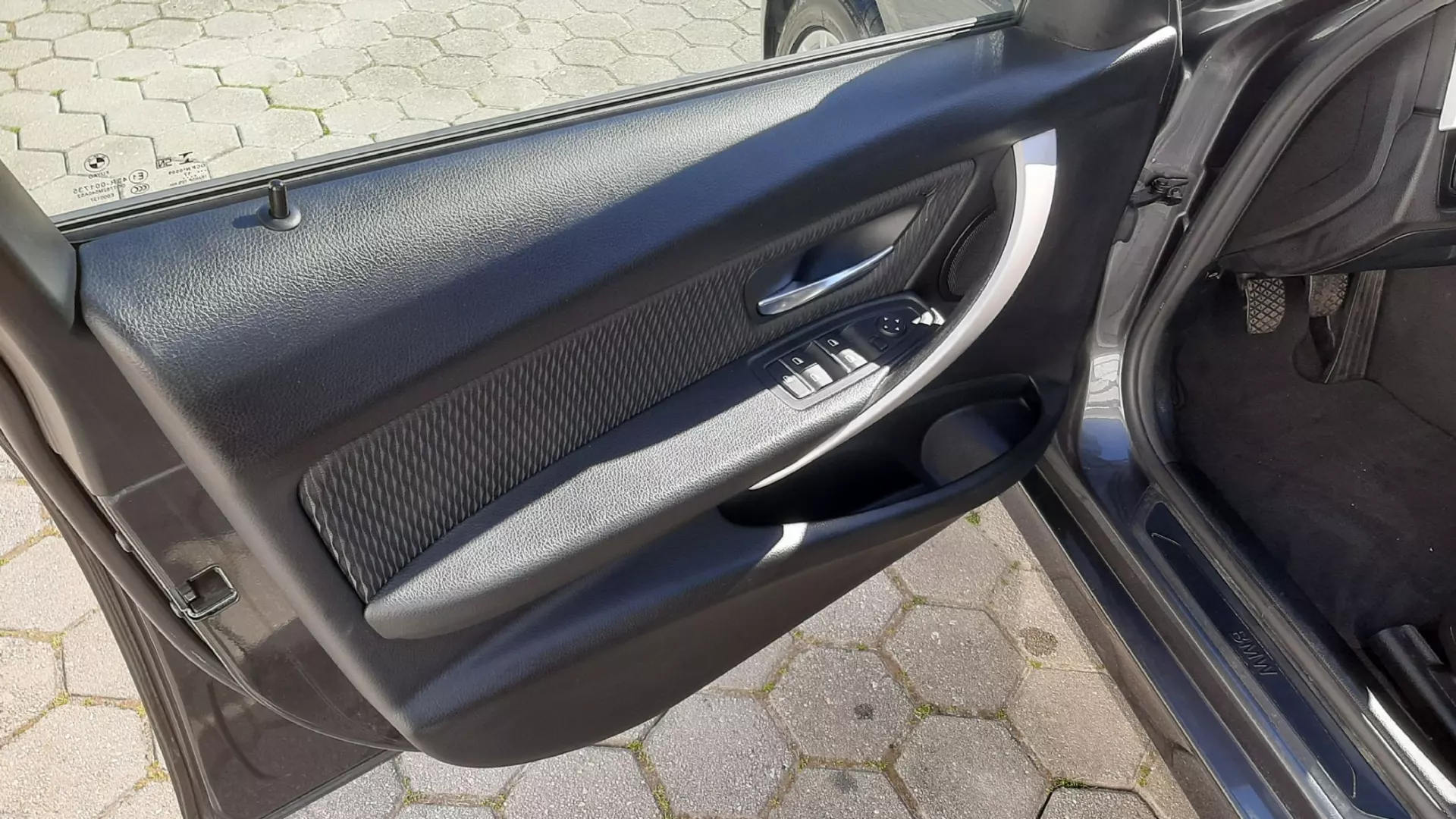 BMW 318 d Touring Advantage 29