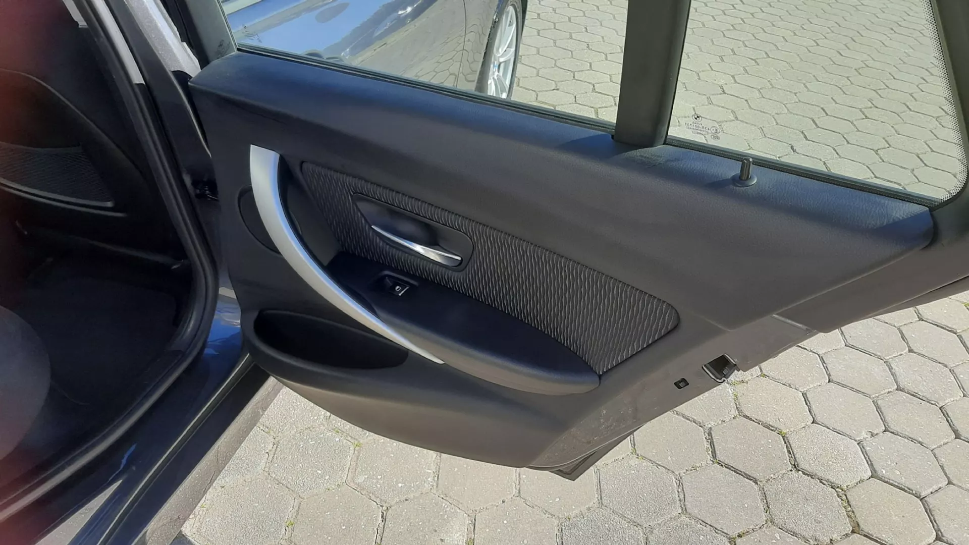 BMW 318 d Touring Advantage 31