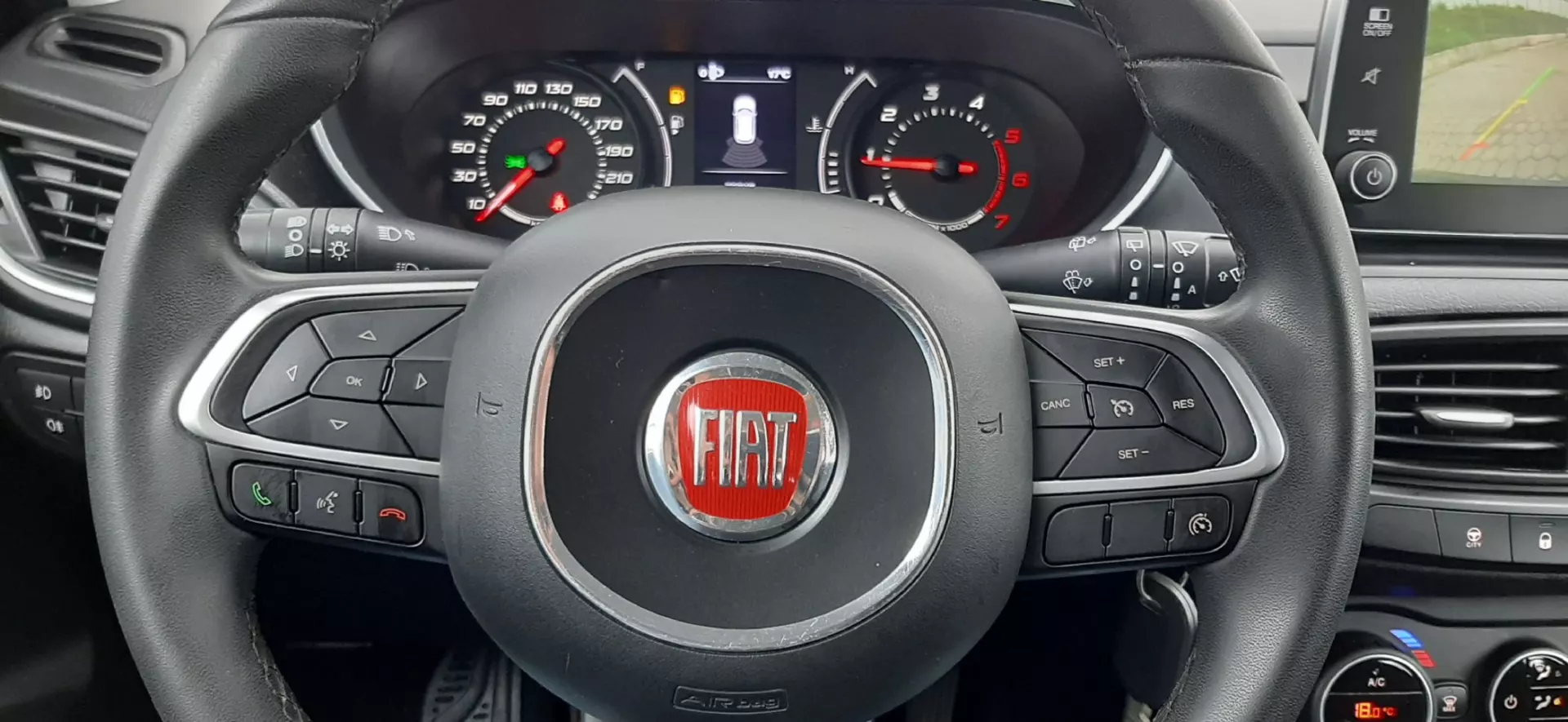 Fiat Tipo 1.3 M-Jet Lounge Tech 25