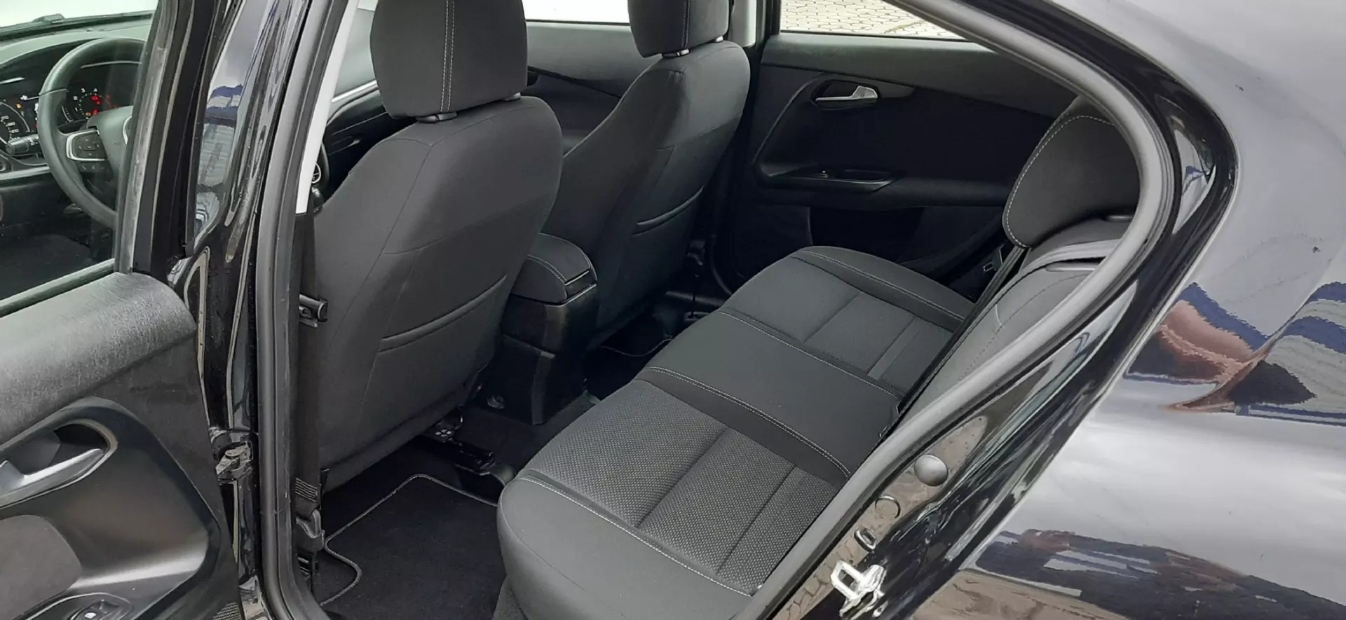 Fiat Tipo 1.3 M-Jet Lounge Tech 31